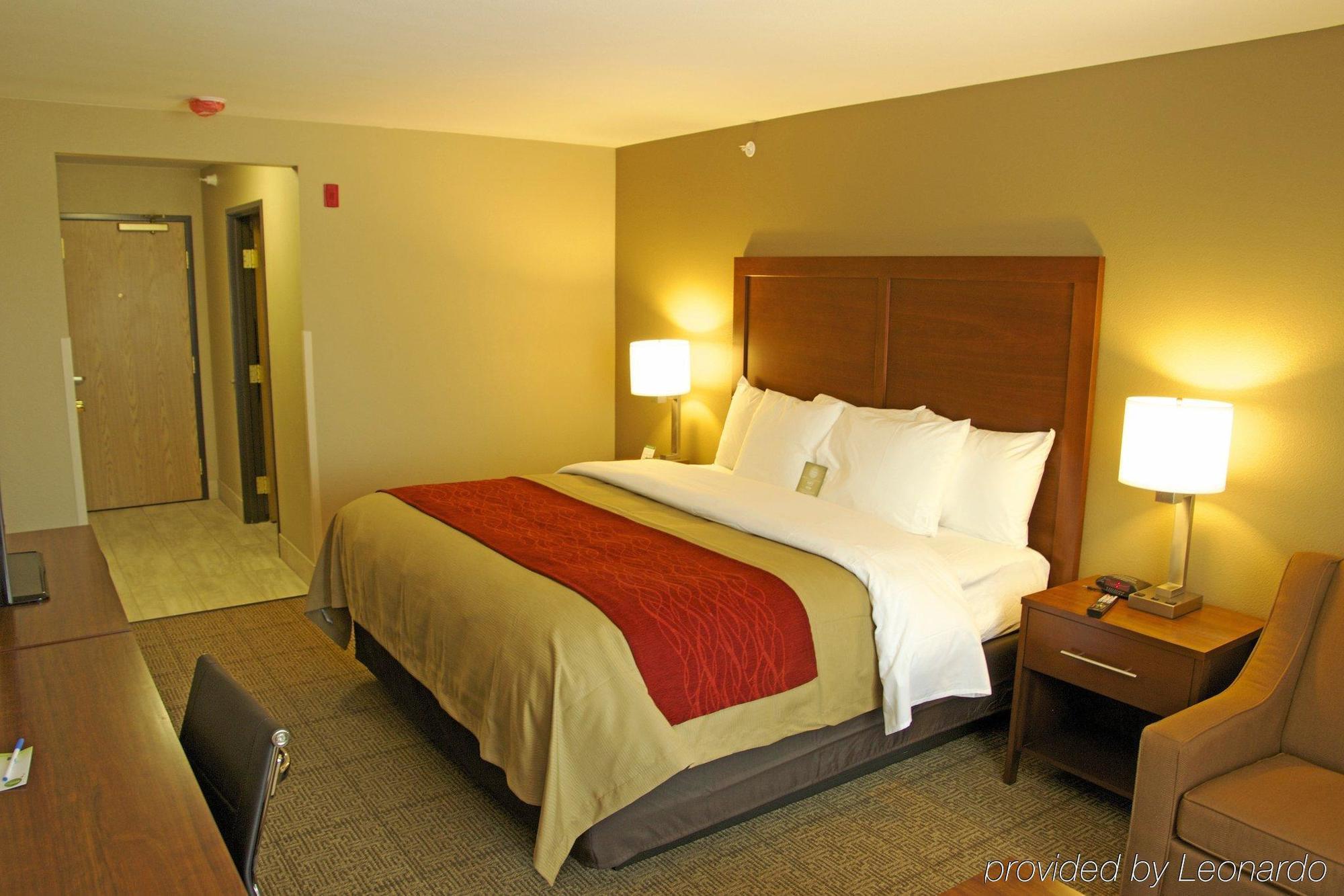 Comfort Inn Limon Exterior photo