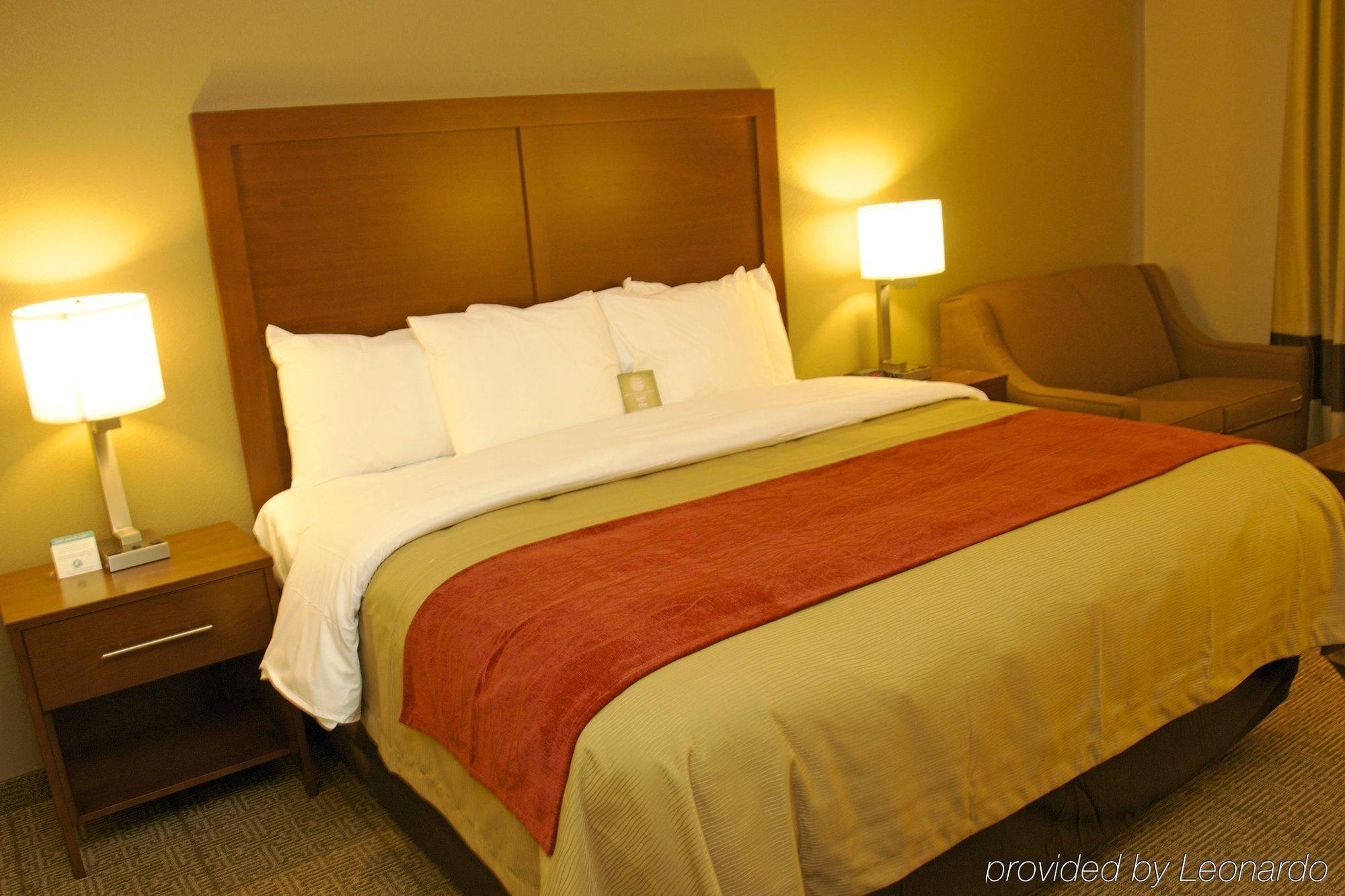 Comfort Inn Limon Exterior photo